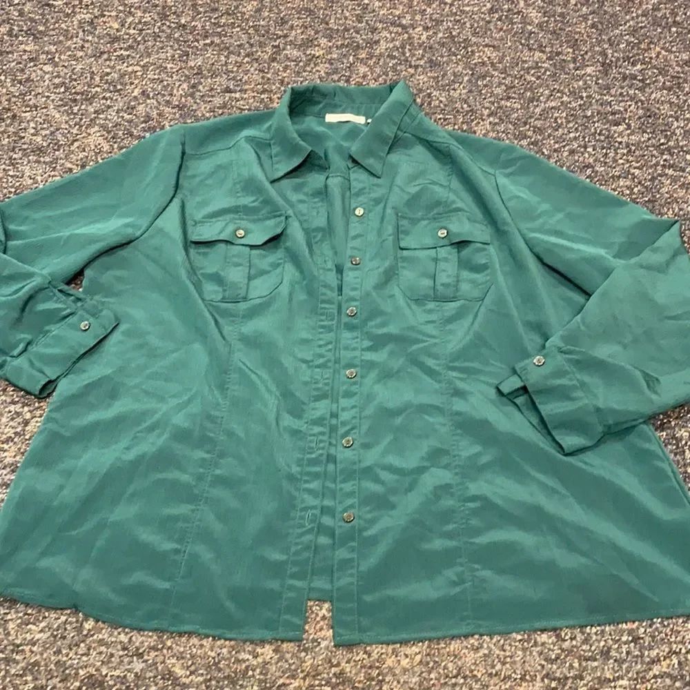 Notations Hunter Green Button Down Top sz. 2X